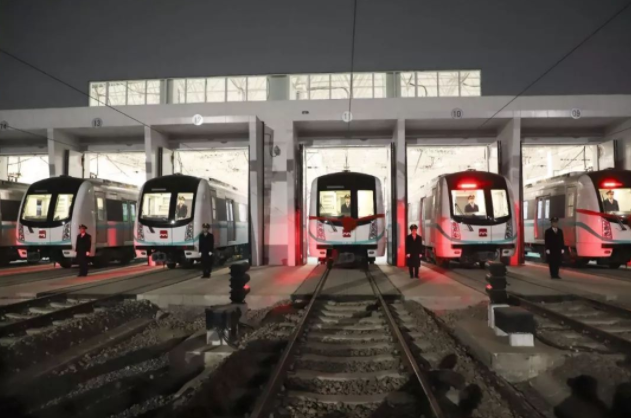 成都有軌電車(chē)蓉2號(hào)線首開(kāi)段開(kāi)通試運(yùn)營(yíng)！.png