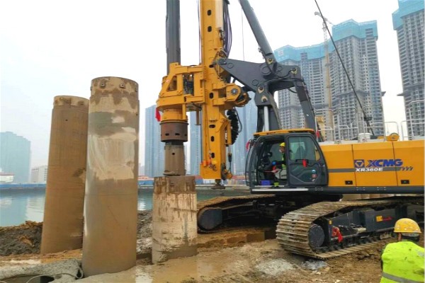 徐工XR360E旋挖鉆，客戶(hù)用過(guò)都說(shuō)好！.jpg