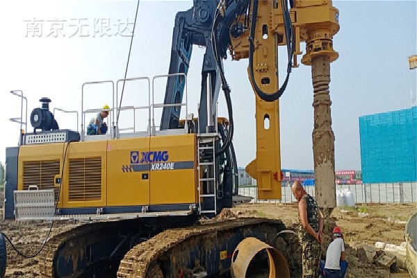 徐工旋挖鉆機的五個安全設(shè)施，您知道嗎？.jpg